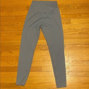 Amazon Gray High-Waisted Crossover Leggings